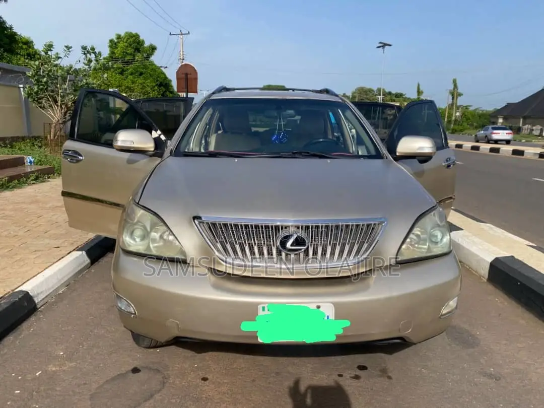 Lexus RX 330 2005 Gold
