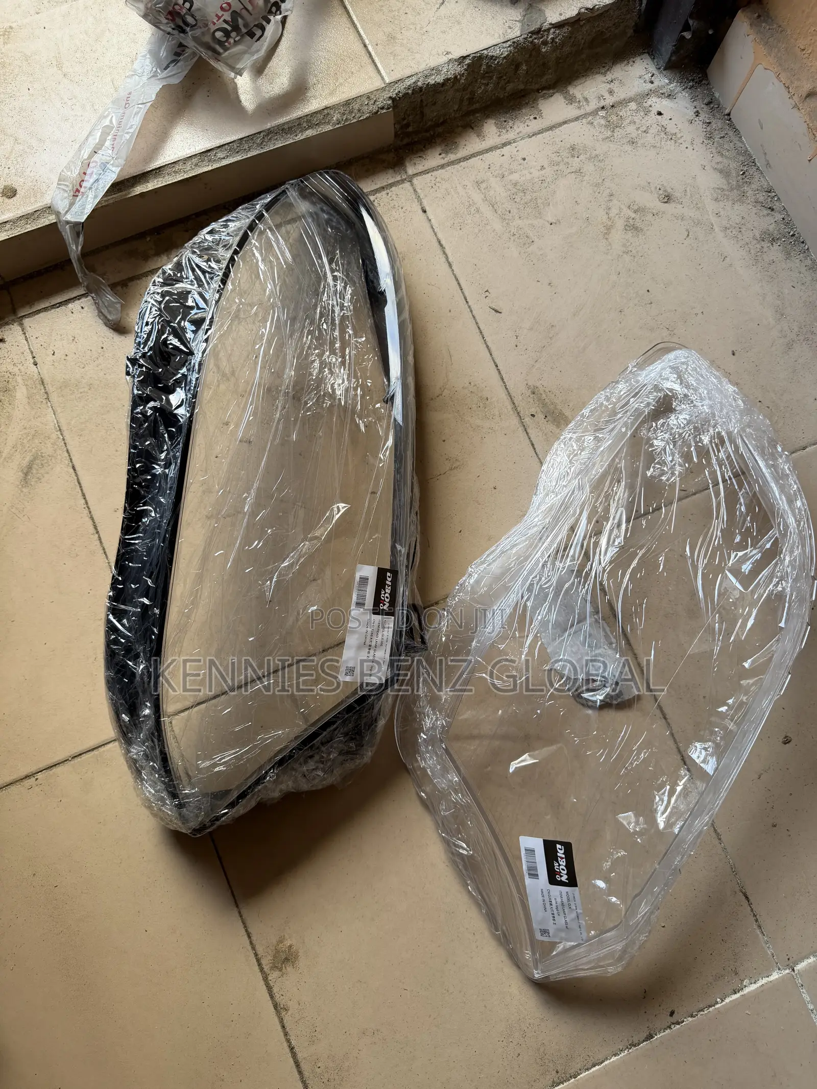 Mercedes Benz Body Spare Parts