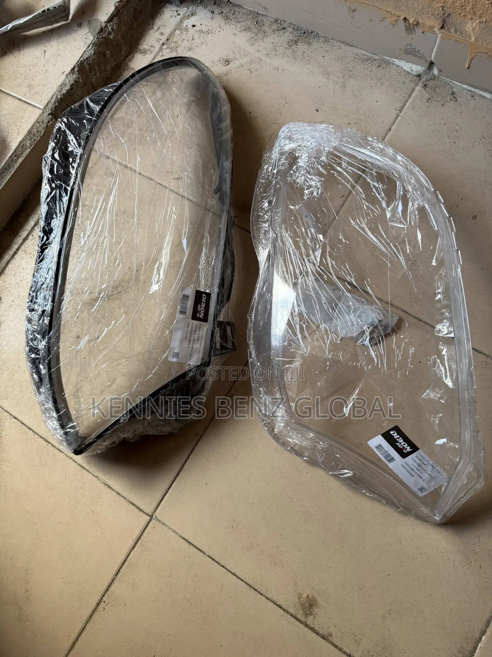 Mercedes Benz Body Spare Parts