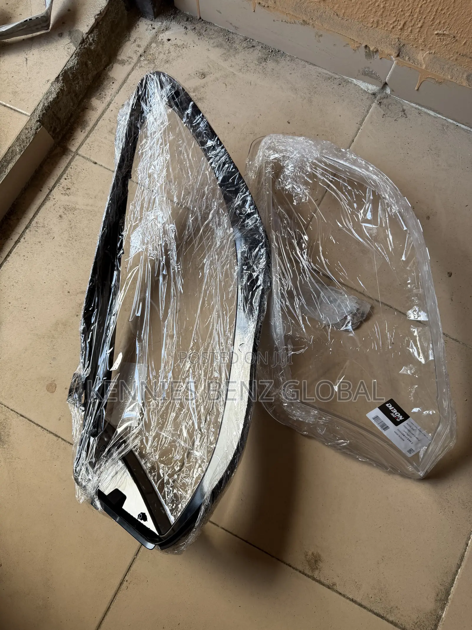 Mercedes Benz Body Spare Parts