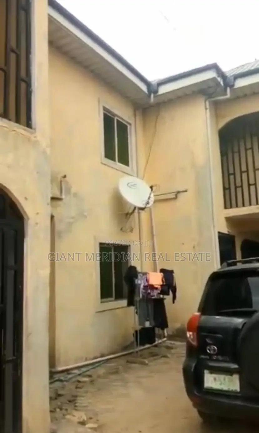 2bdrm Block of Flats in Agip Estate, Obio-Akpor for sale