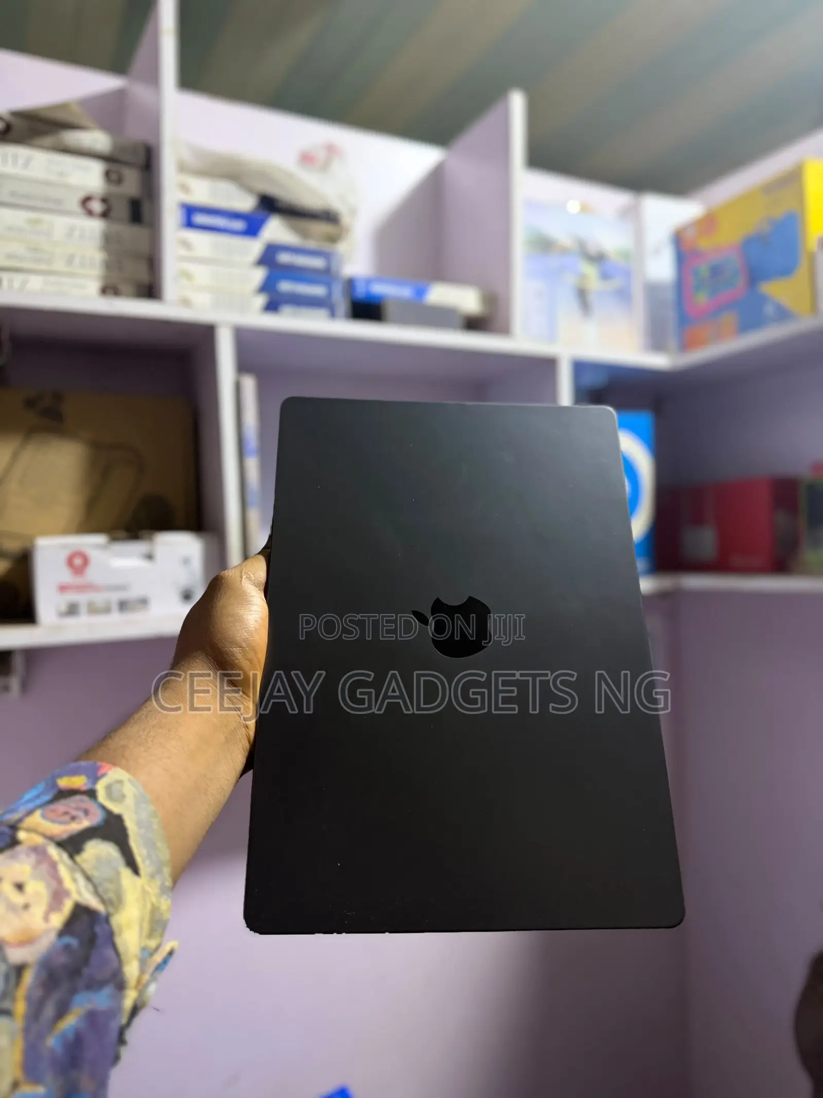 Laptop Apple MacBook Pro 2026 M5 Pro 24GB Apple M5 Pro SSD 1T