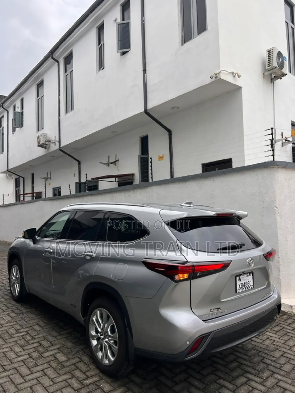 Toyota Highlander 2024 Silver