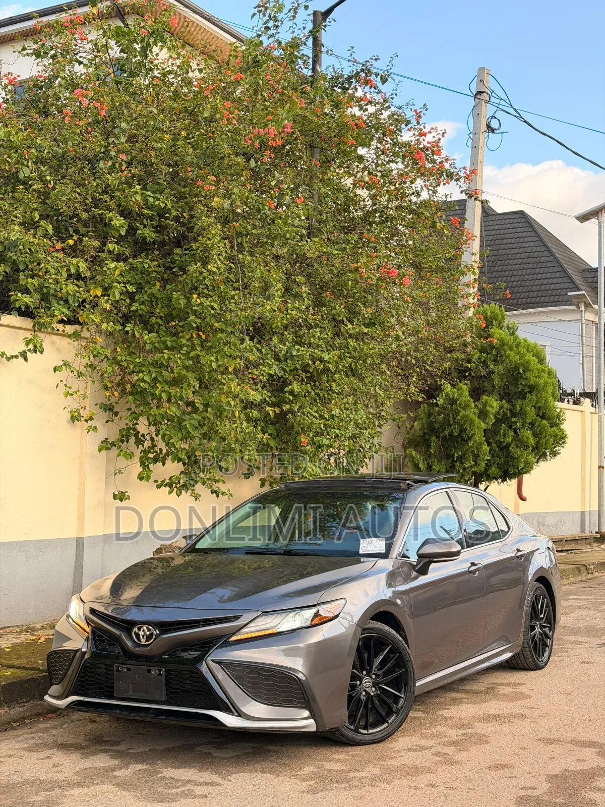 Toyota Camry XSE 2021 Gray