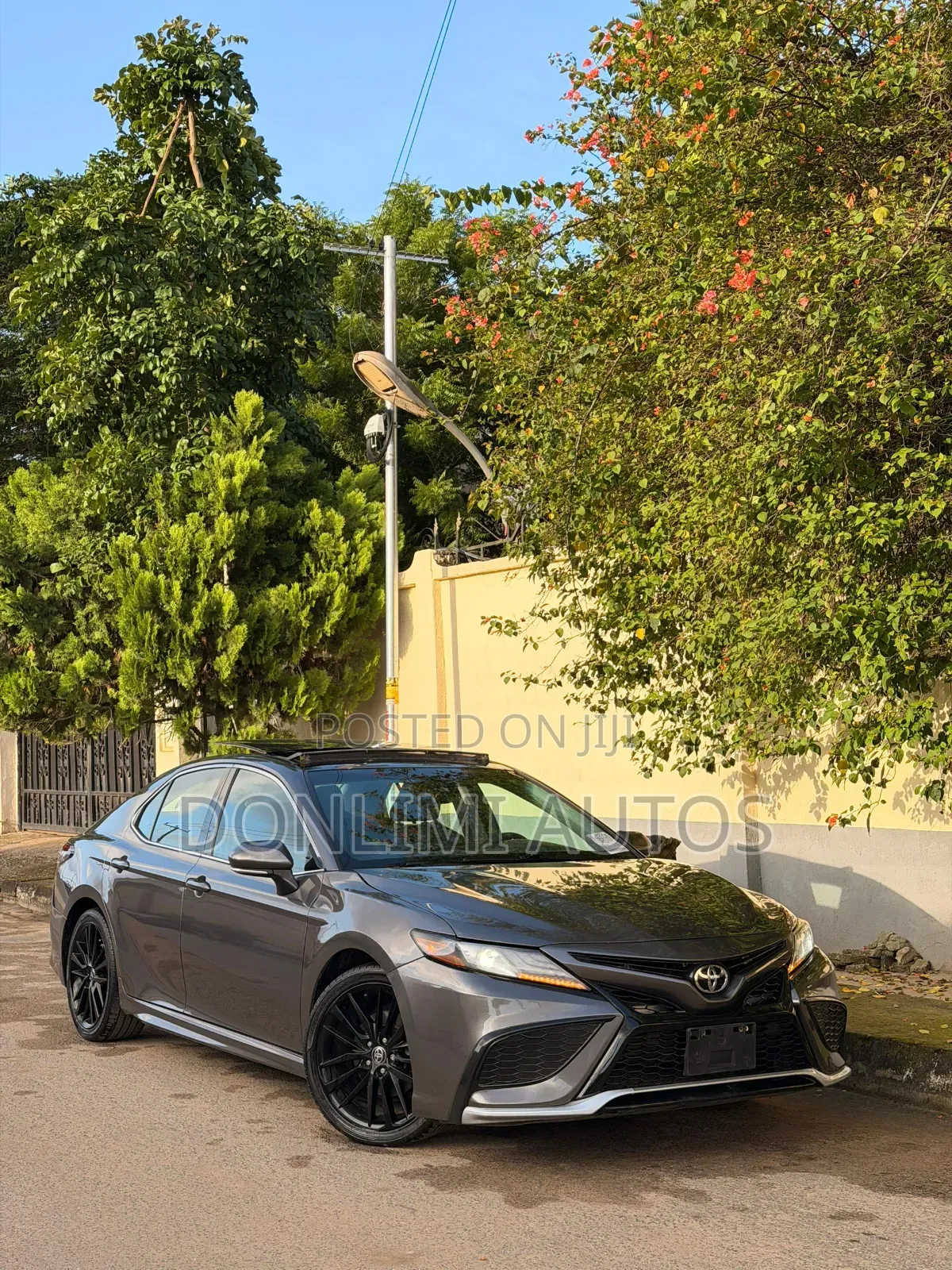 Toyota Camry XSE 2021 Gray
