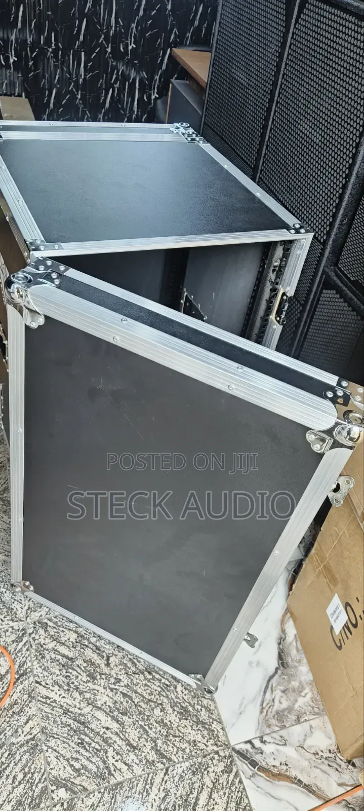 Steck Audio Flight Cases for Power Amplifiers;