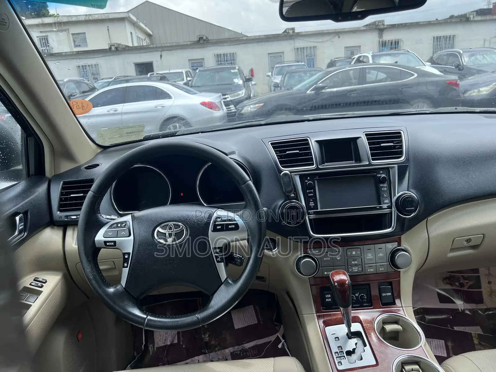 Toyota Highlander Limited 3.5l 4WD 2013 Black