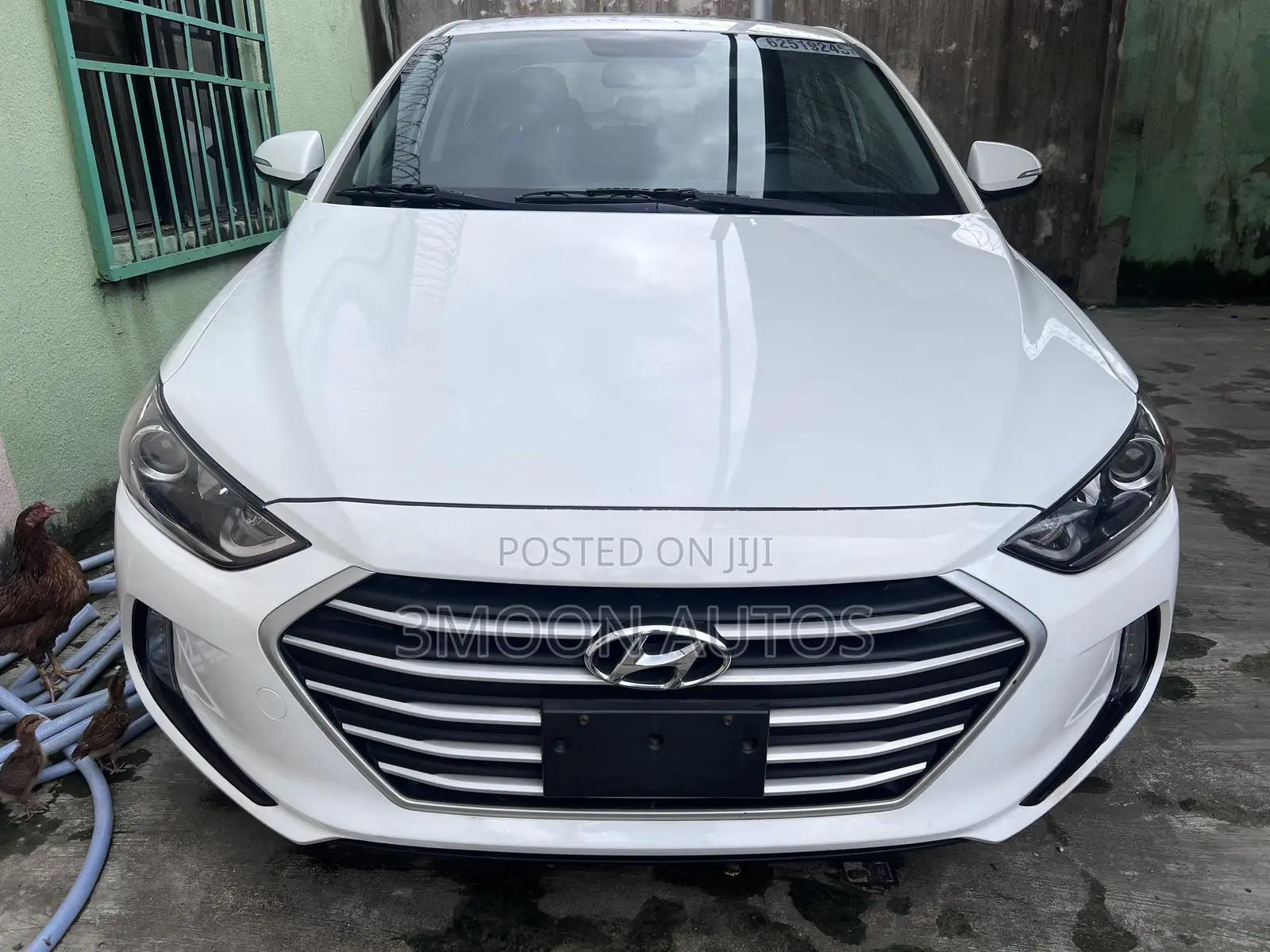 Hyundai Elantra Limited Sedan FWD (2.0L 4cyl 6A) 2017 White