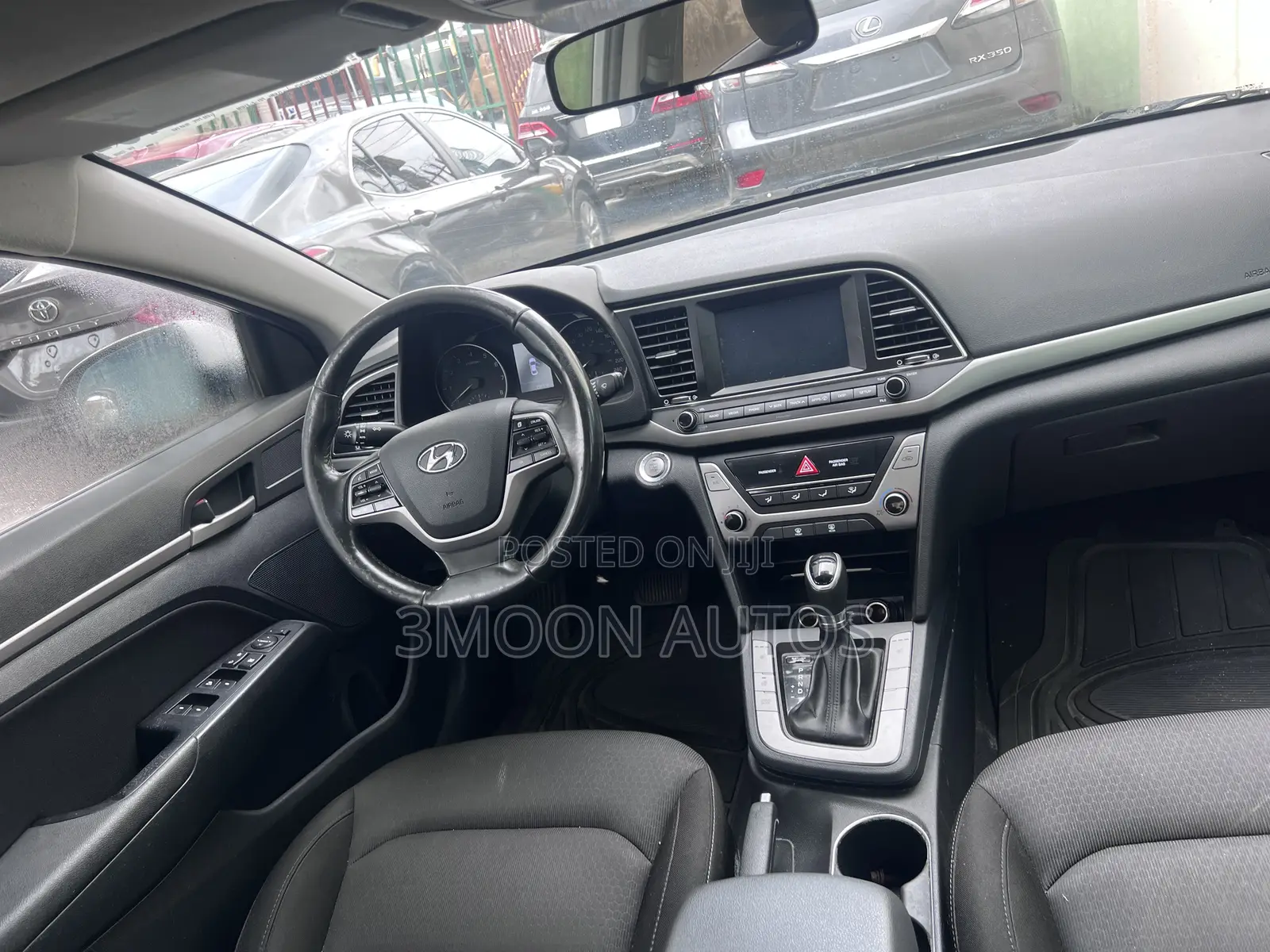 Hyundai Elantra Limited Sedan FWD (2.0L 4cyl 6A) 2017 White