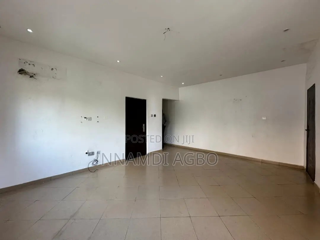3bdrm Apartment in VGC / Ajah for rent