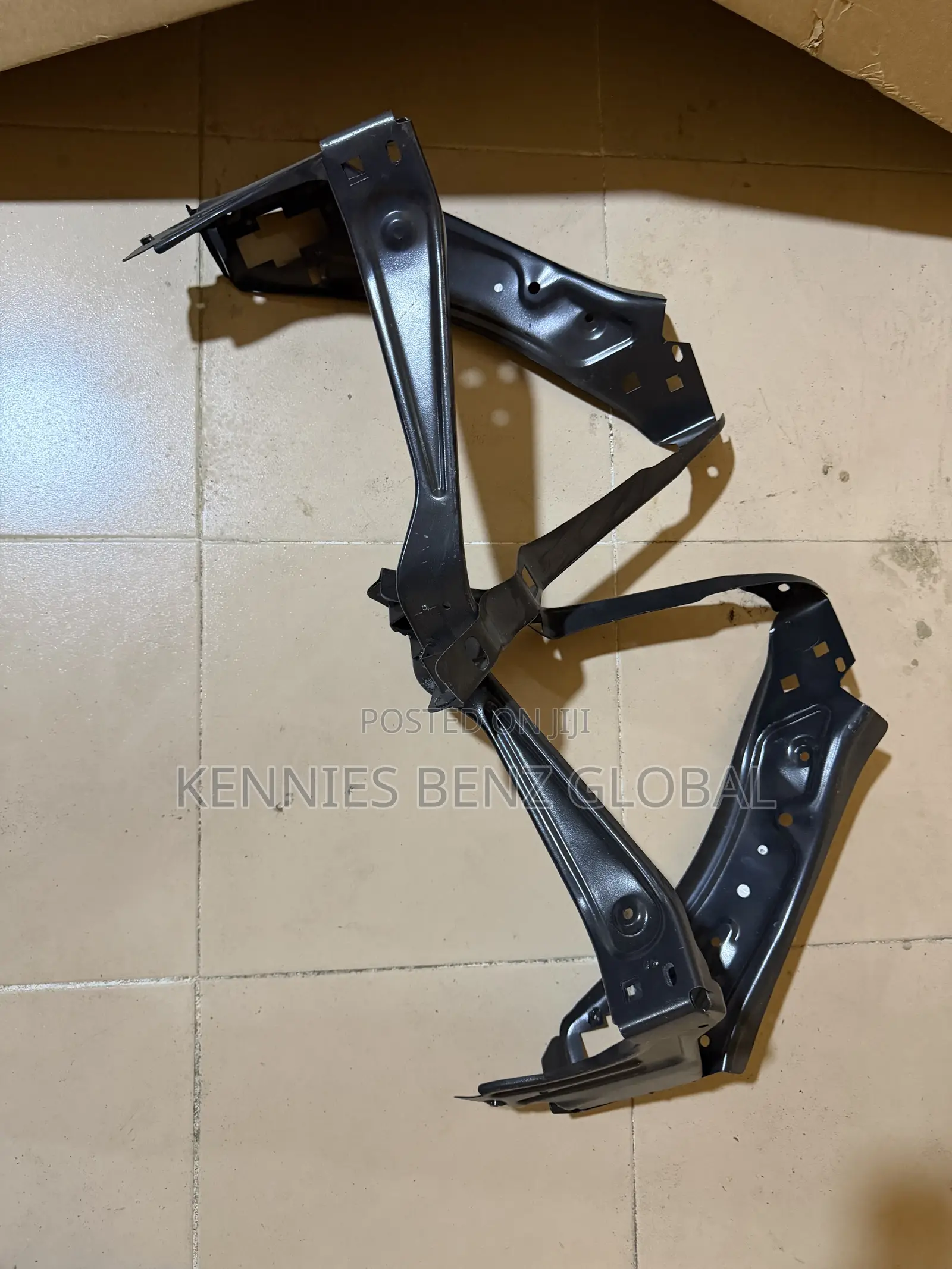 Benz Spare Parts/Replacement Parts
