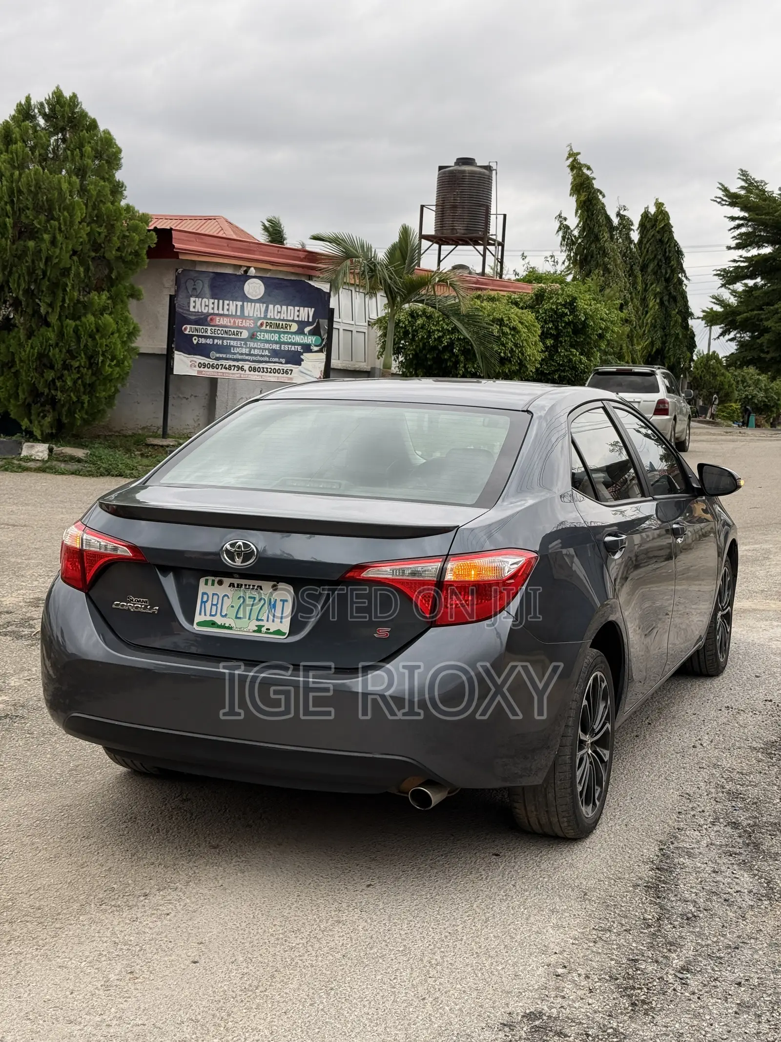 Toyota Corolla S 4dr Sedan (1.8L 4cyl CVT) 2015 Gray