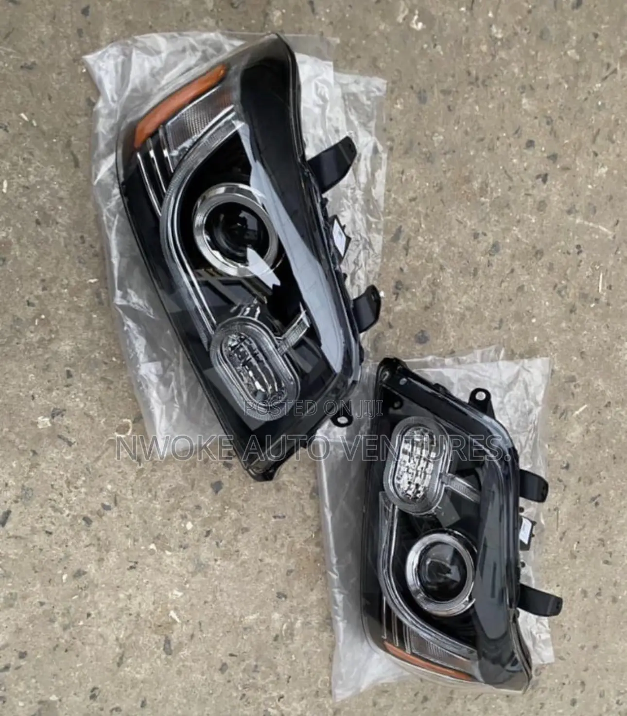 Lastest Headlamp and Rear Light for Toyota Highlander 2005 Model