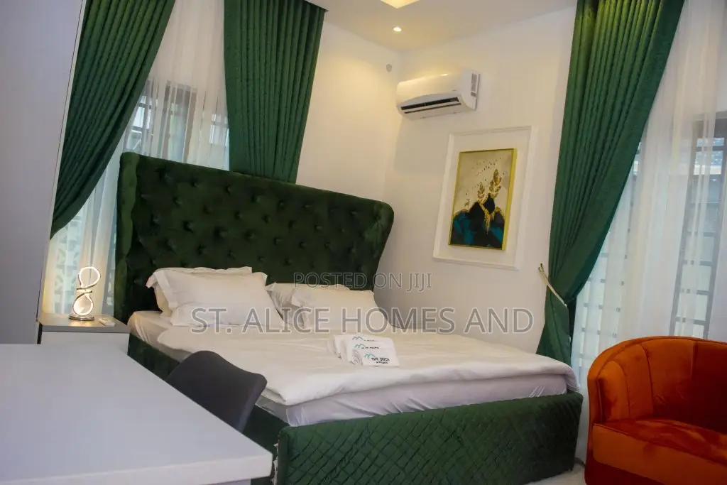 Duchapartments Apartment-3 2 Bedroom Apartment At Surulere