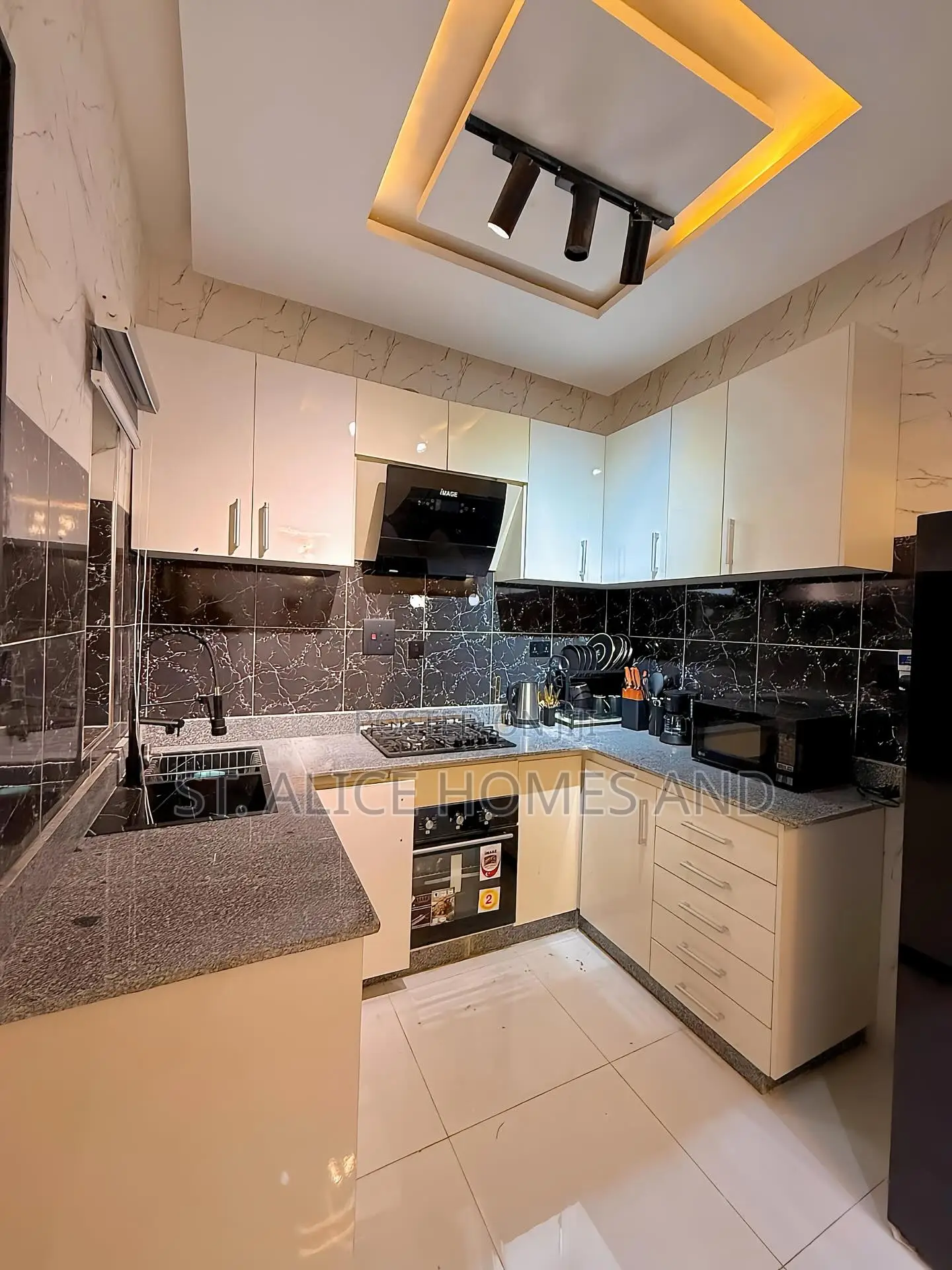 Oaksvale 4 Bedroom Apartment, Enugu