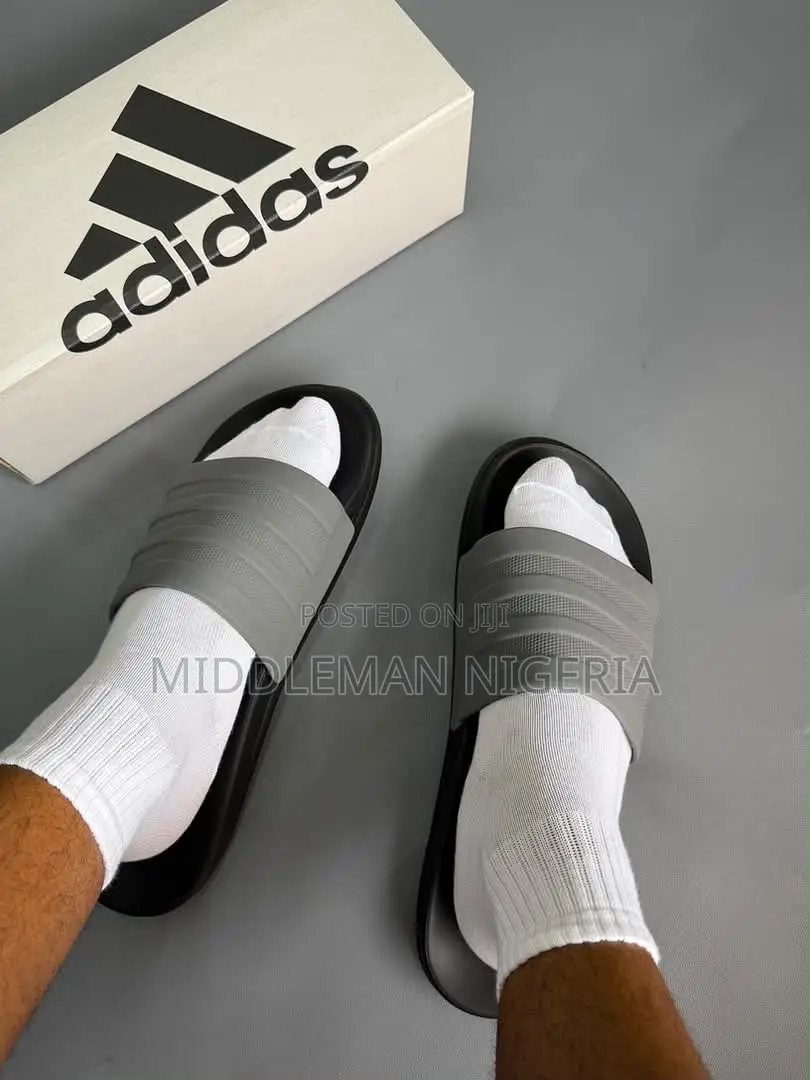 Adidas Adilete Slides