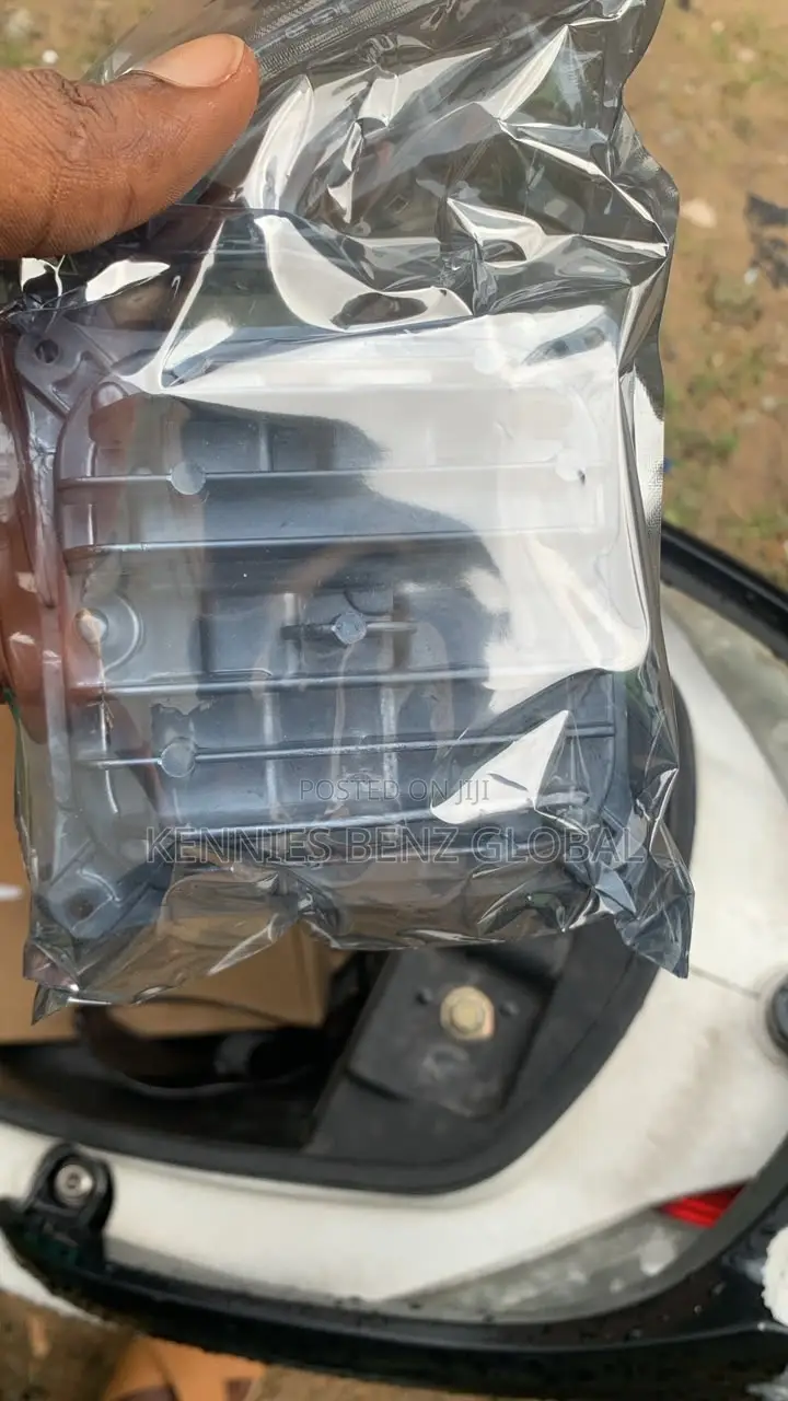 Benz Spare Parts/Replacement Parts