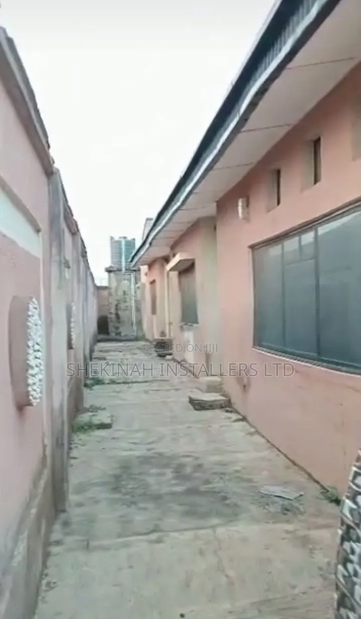 Furnished 5bdrm Block of Flats in Kute, Ibadan for sale