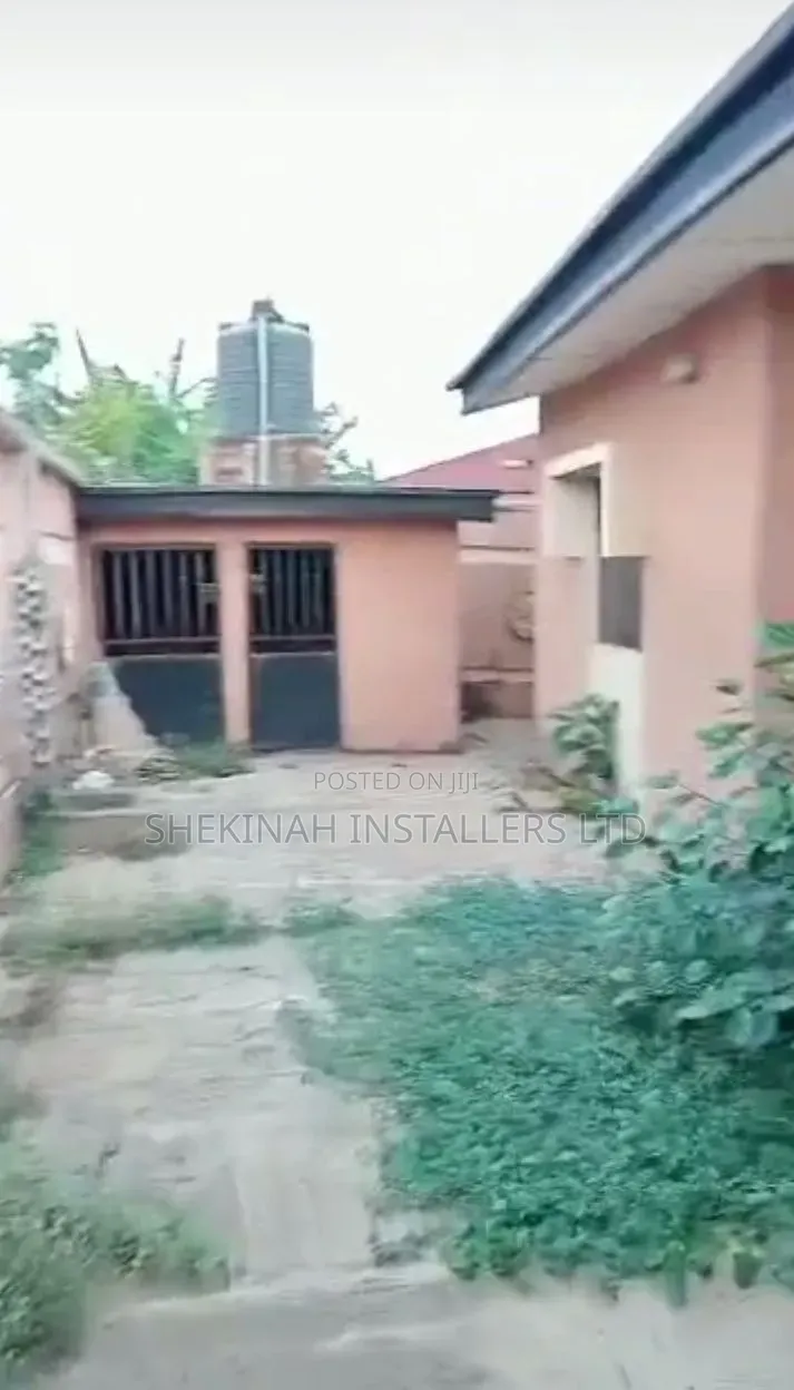 Furnished 5bdrm Block of Flats in Kute, Ibadan for sale