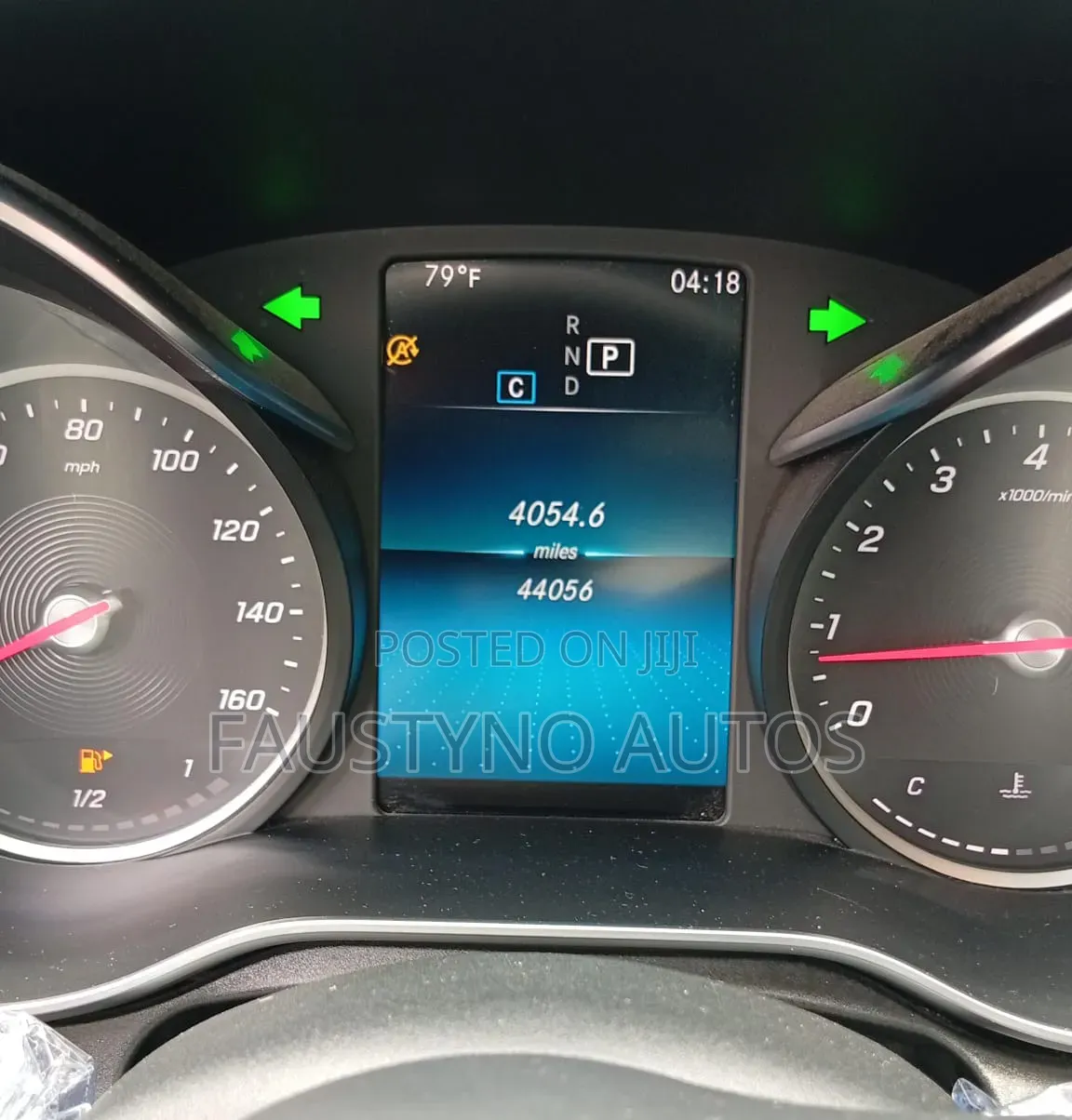 Mercedes-Benz C300 2020 Blue