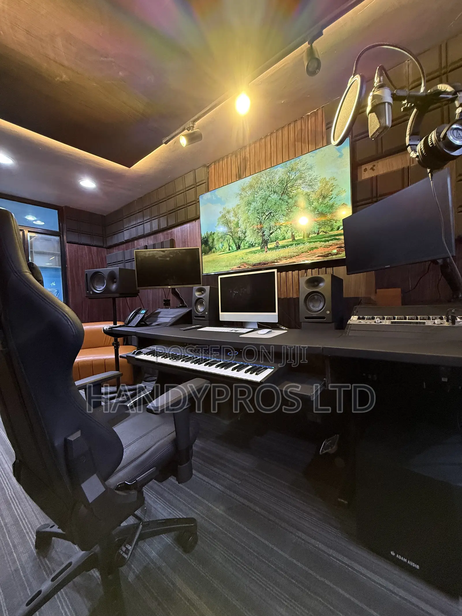 Music Recording Studio Vi Lagos – Full Production, Mixing Career Int