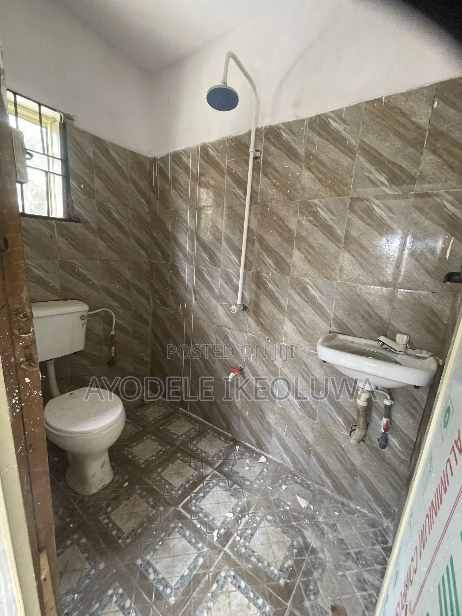 Mini Flat in Ayobo for rent