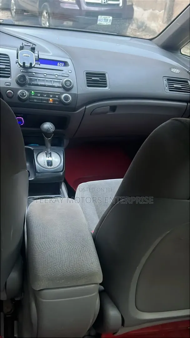 Honda Civic Sedan LX Automatic 2006 Red