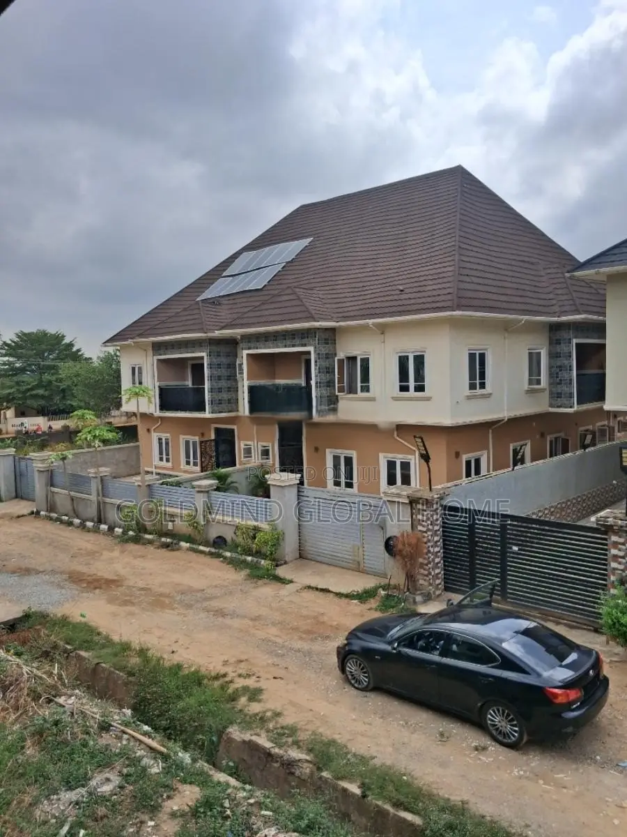 4bdrm Duplex in Lugbe District., FHA for sale