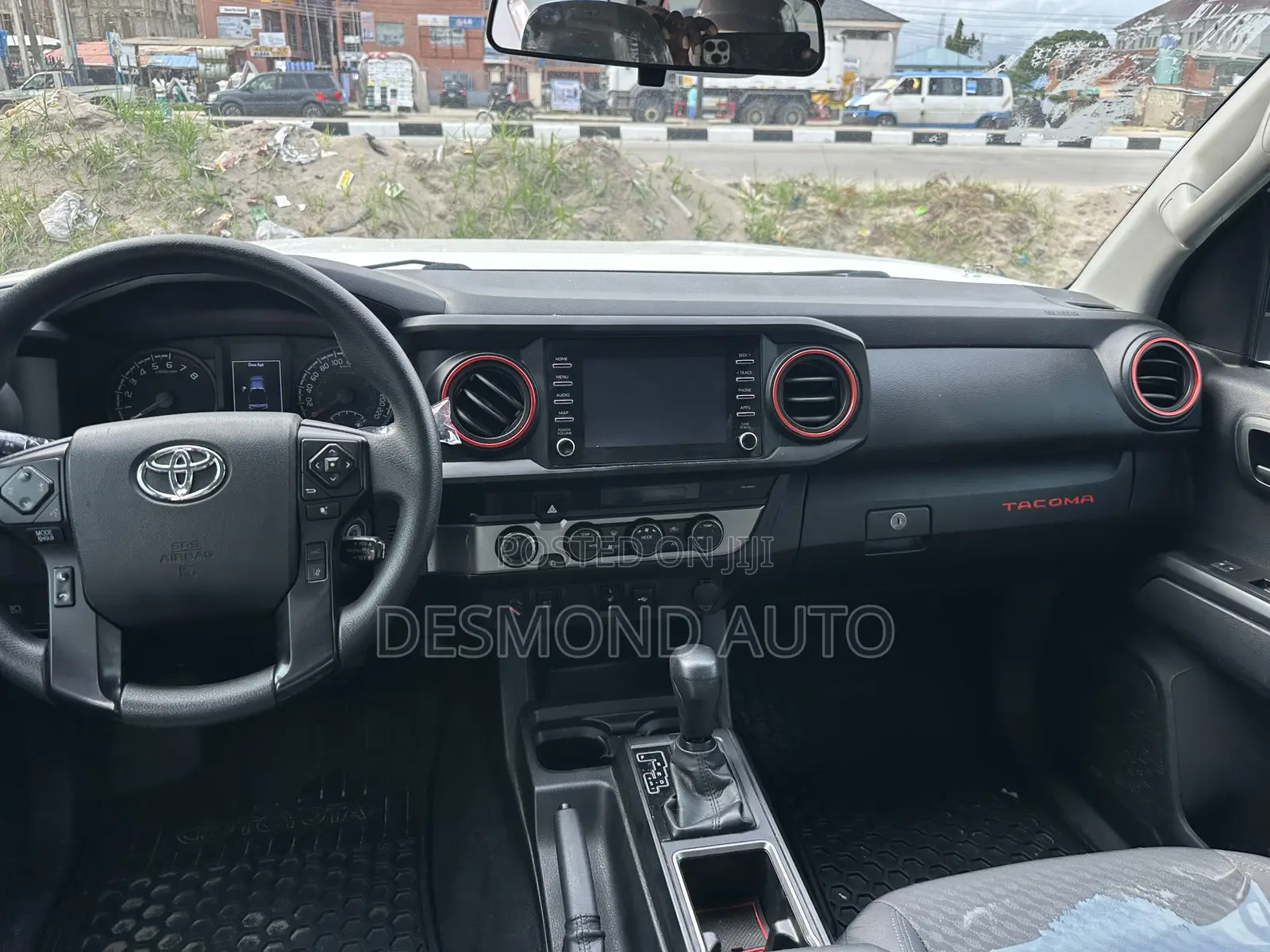 Toyota Tacoma SR5 Double Cab 6' Bed AT 2024 Off white