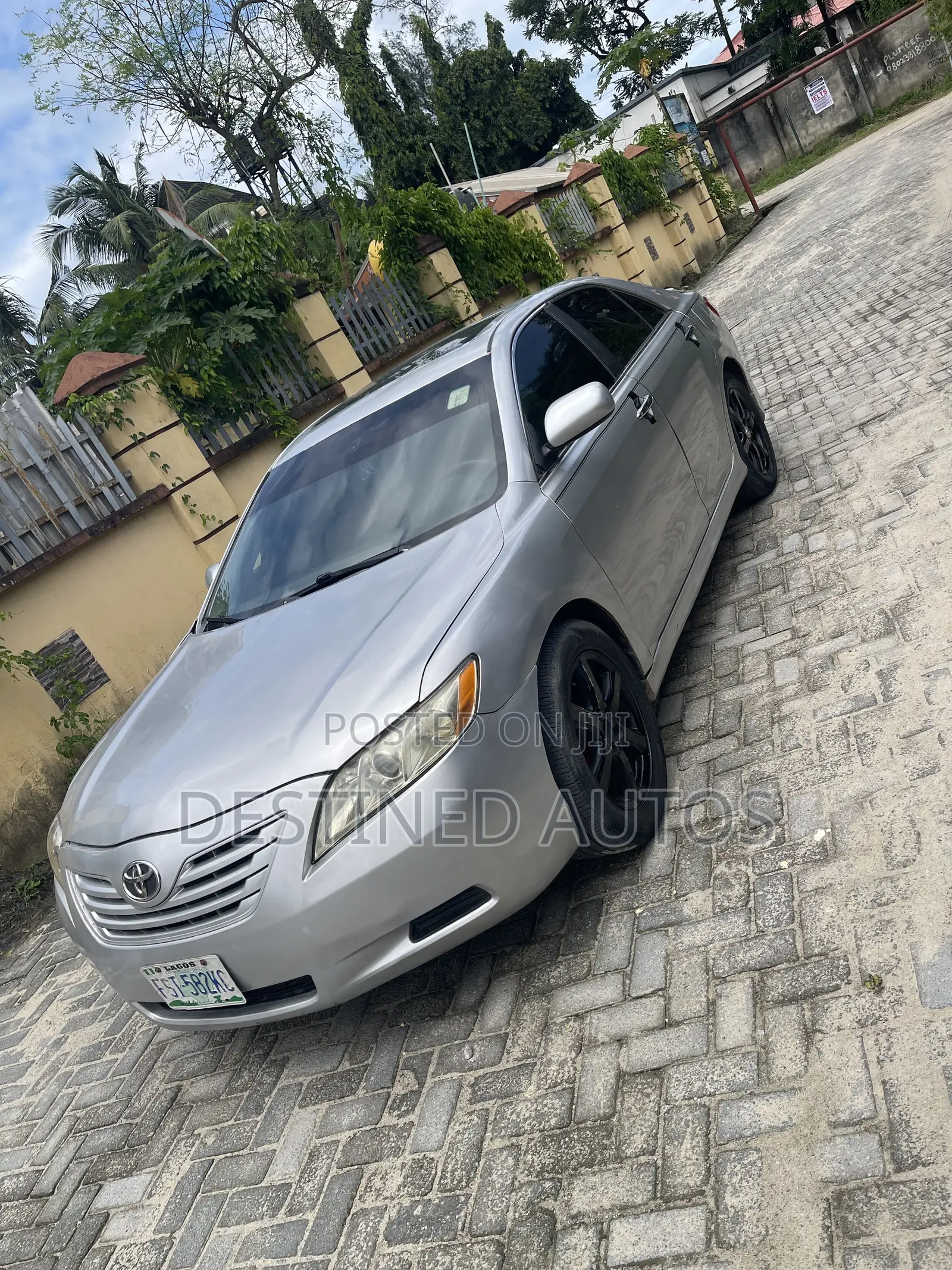Toyota Camry SE V6 4dr Sedan (3.5L 6cyl 6AM) 2009 Silver