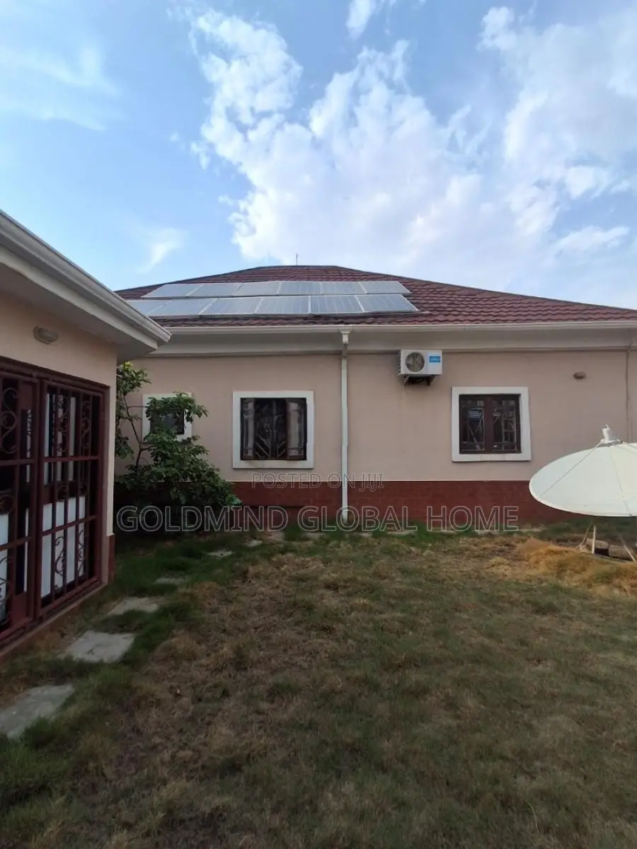 Furnished 3bdrm Bungalow in Lugbe District., FHA for sale