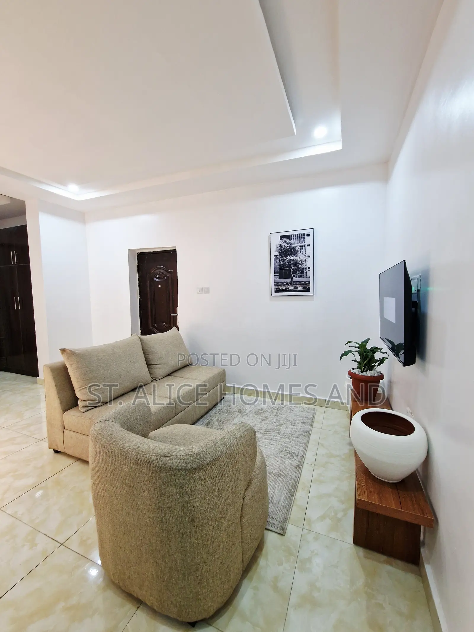 Sophisticated Gwarinpa Ligali Studio Apartment, Gwarinpa , Abuja