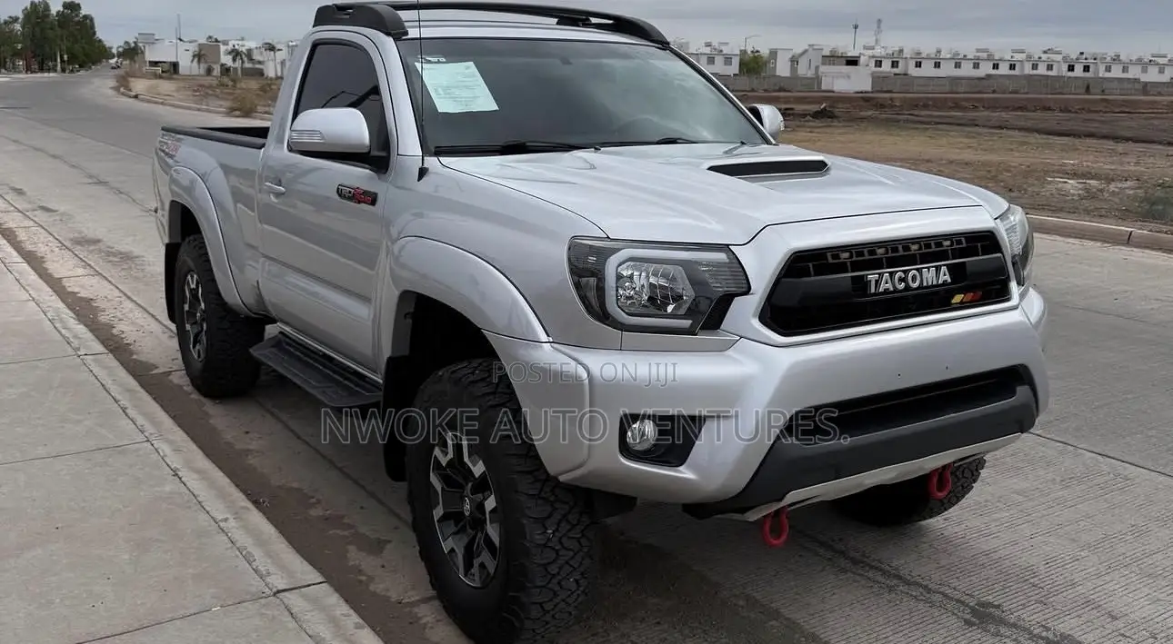 Upgrade Your Toyota Tacoma Headlight 2008 Model