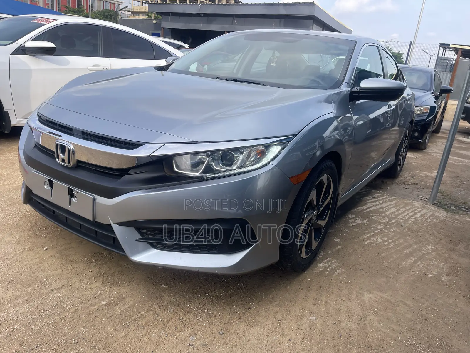 Honda Civic EX Sedan 2018 Silver