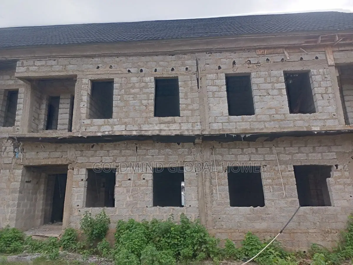 2bdrm Duplex in Lugbe District. for sale