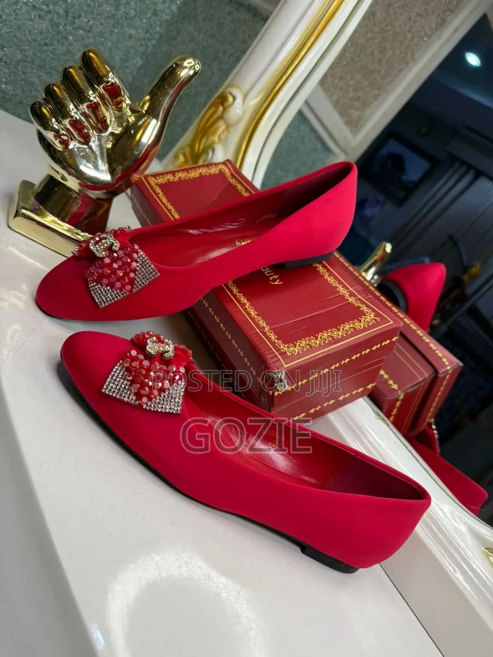 Luxury Plus Size Flat Shoes