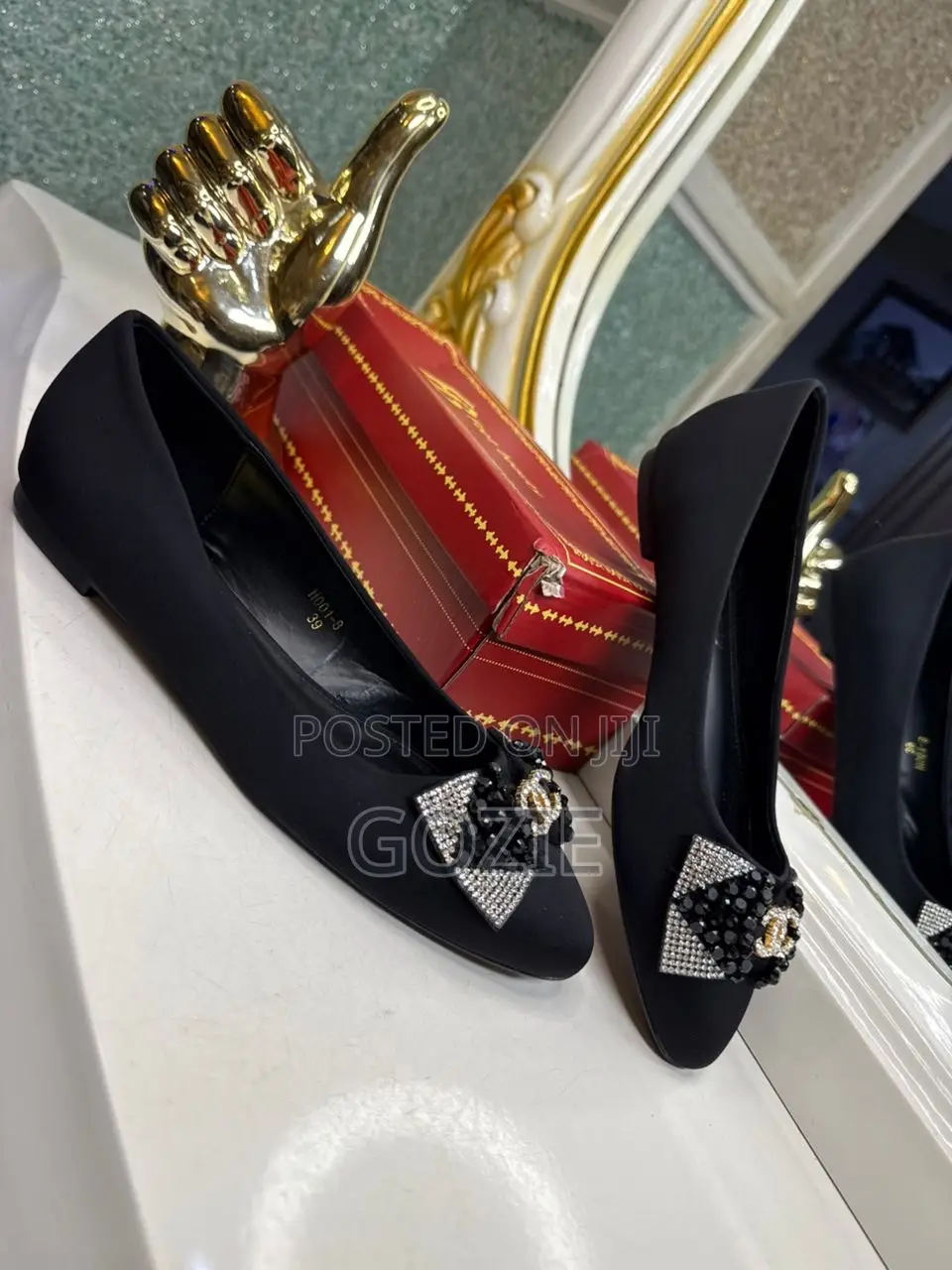 Luxury Plus Size Flat Shoes
