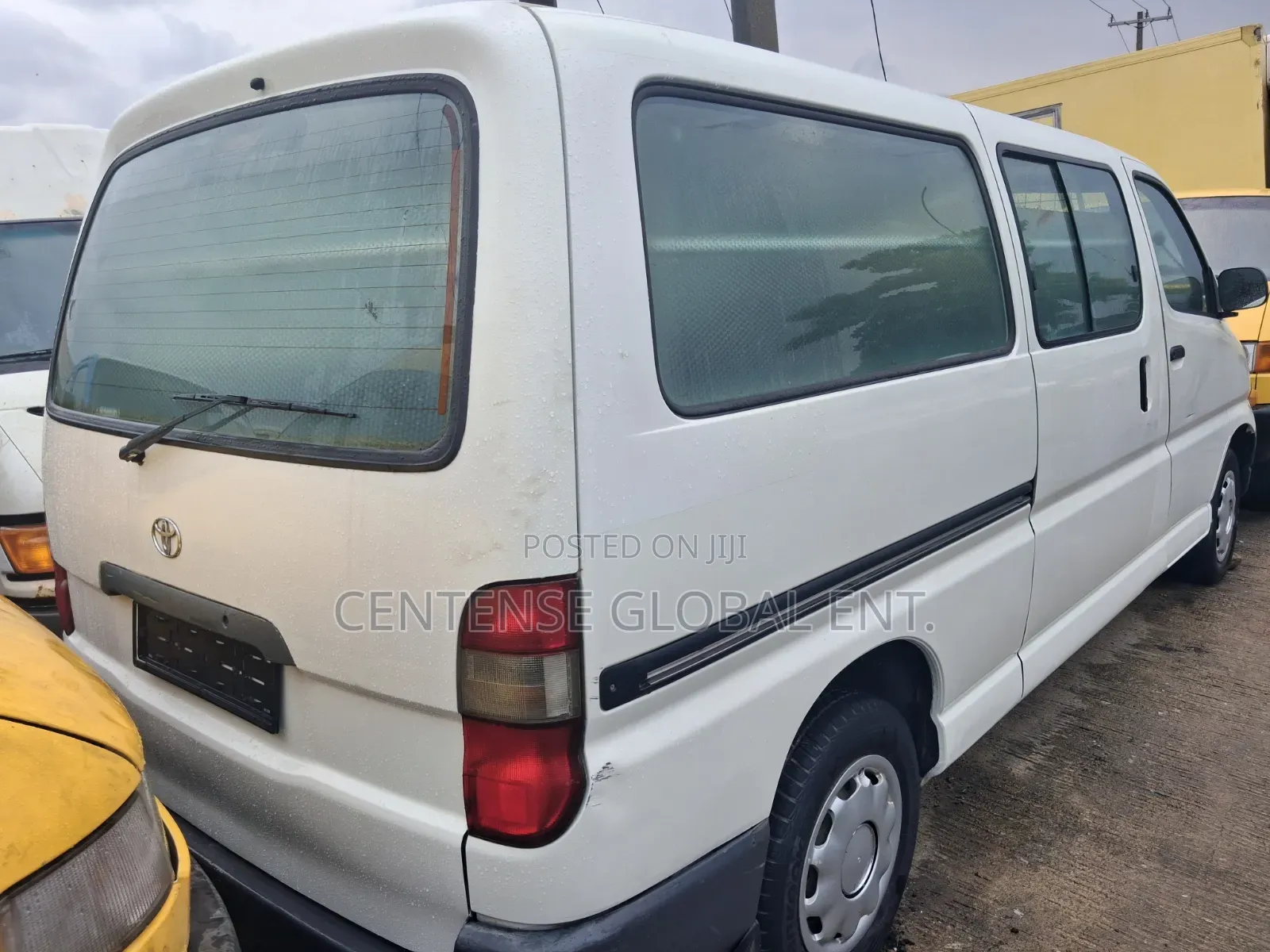 Toyota HiAce 2008 White