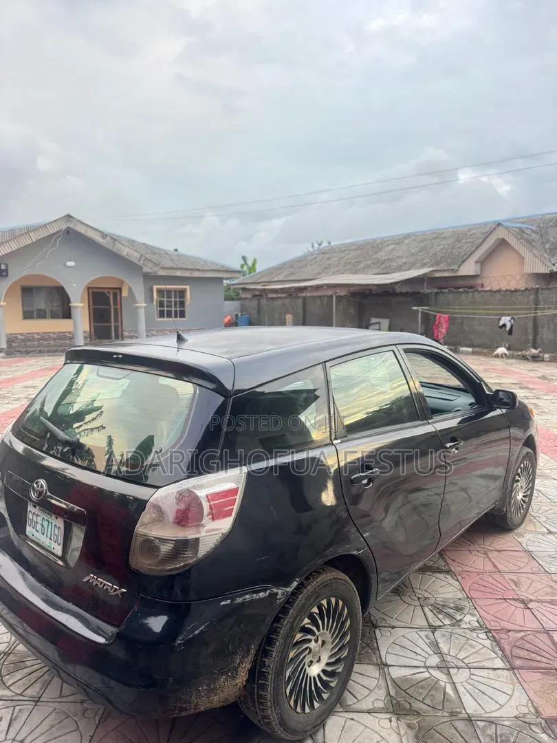Toyota Matrix 2006 Black