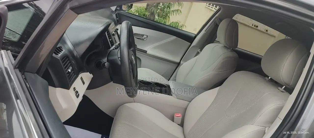 Toyota Venza 2015 Gray