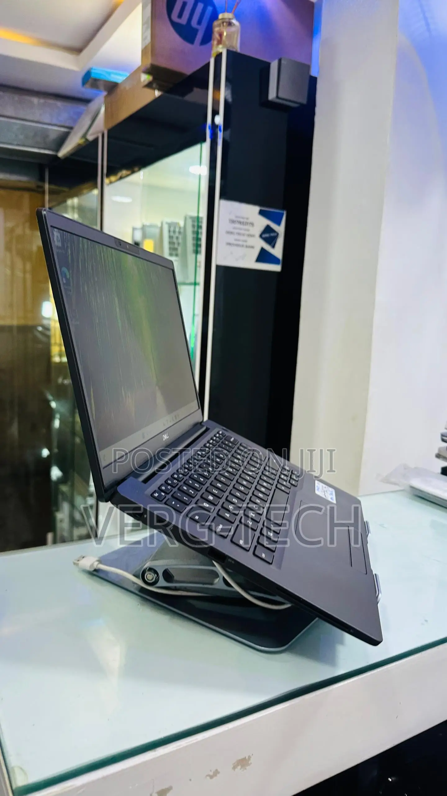 Laptop Dell Latitude 7400 8GB Intel Core i7 SSD 256GB