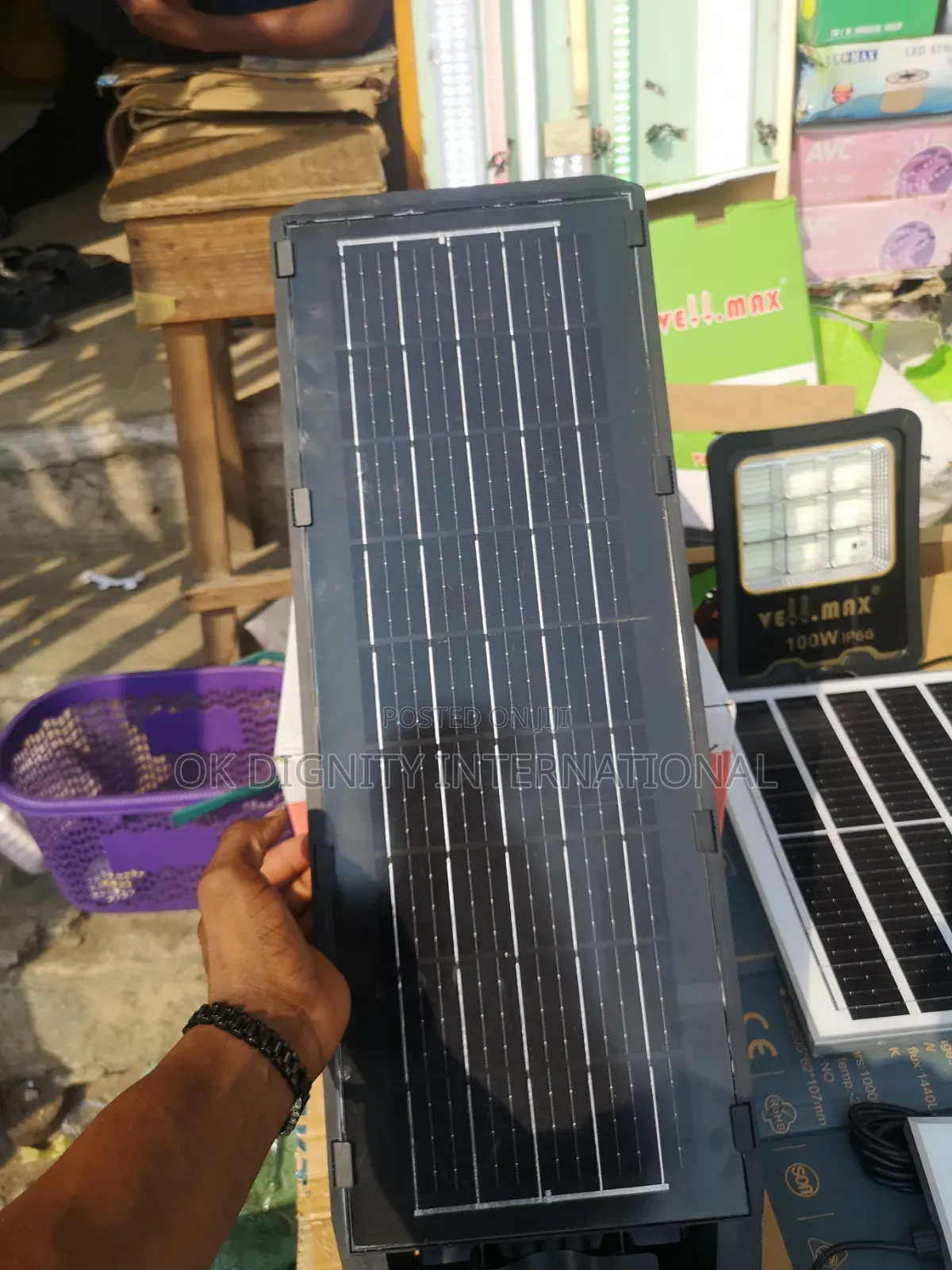 300w Ip66 Solar Street Light – With Remote Control