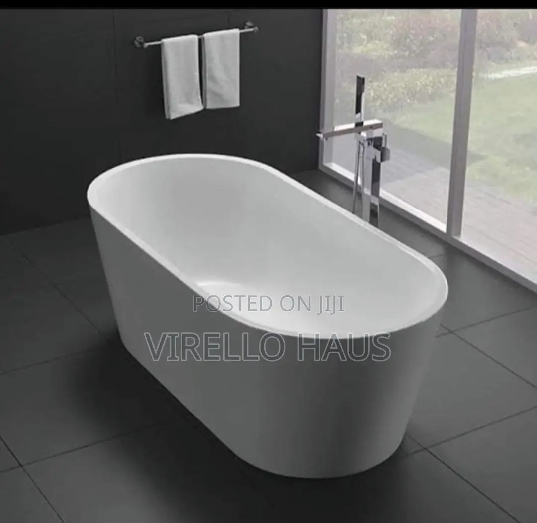 Masters White Bath