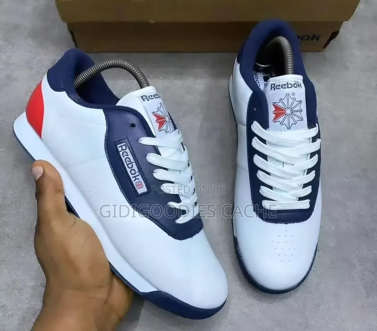 Men's Classic Retro Leather Sneakers Size 40-46