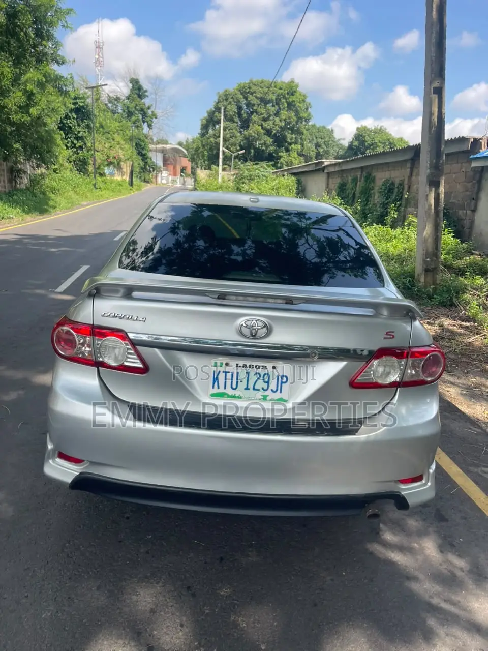 Toyota Corolla S Special Edition 4dr Sedan (1.8L 4cyl 4A) 2013 Silver