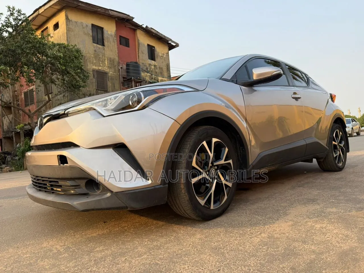 Toyota C-HR 2019 Silver