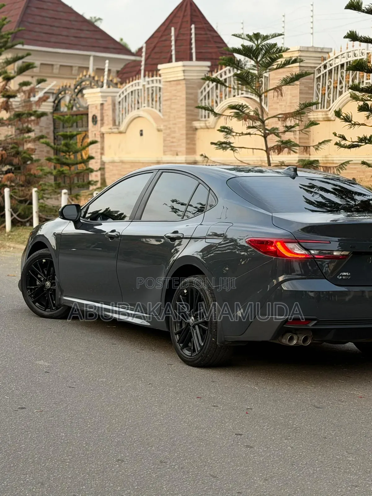 Toyota Camry 2025 Gray