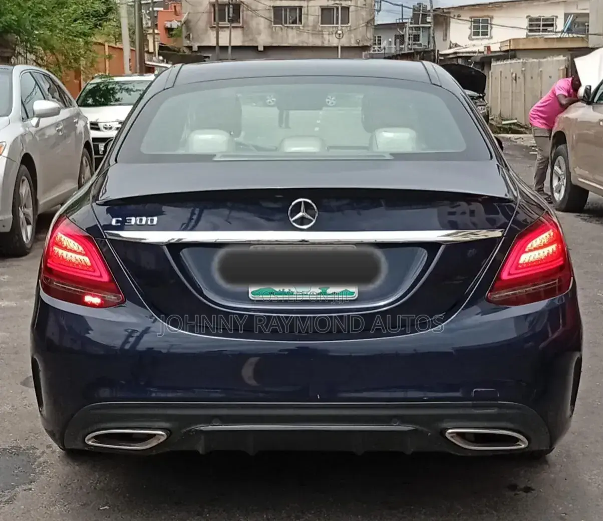 Mercedes-Benz C300 2020 Blue