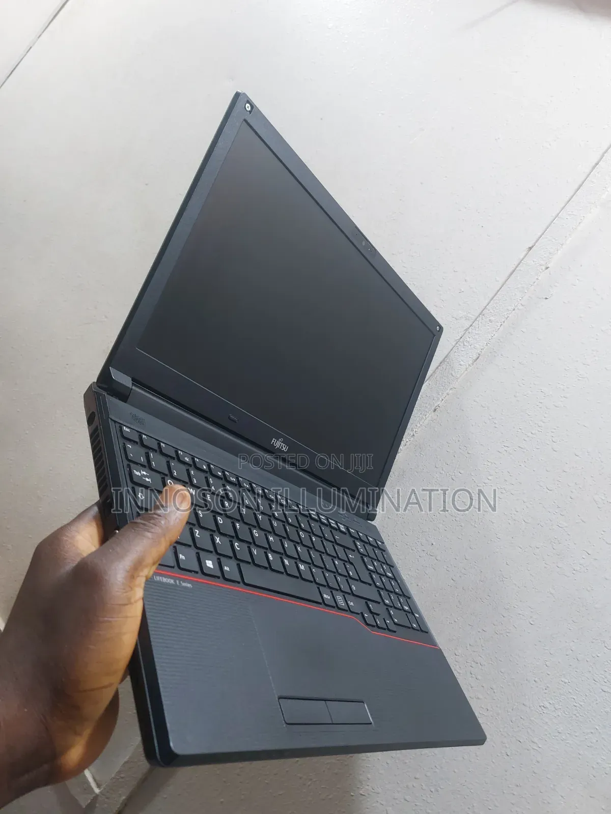 Laptop Fujitsu 8GB Intel Core i7 HDD 500GB