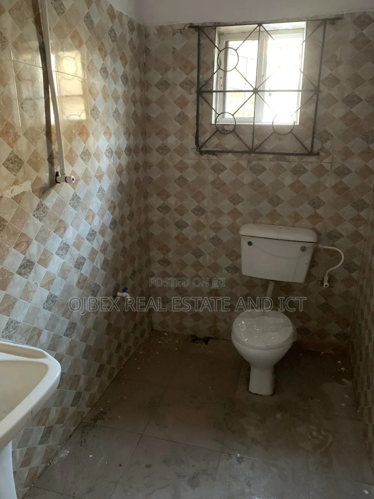 Furnished 2bdrm Block of Flats in Abijo Gra, Ajah for rent